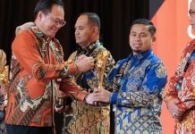 Tasming Hamid Terima Penghargaan pada IGA 2025, Inovasi Pemkot Parepare Diakui Nasional