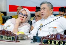 Bupati Barru Andi Ina & Wakilnya Abustan Ikuti Peluncuran 80 Ribu
