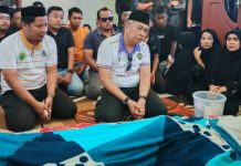 Wakil Bupati Barru Abustan Turut Berbela Sungkawa Atas Wafatnya Salah Seorang Atlet Pesepak Bola Muhammad Aidil