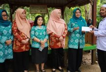 PKK dan DWP Pinrang Anjangsana, Hadirkan Kepedulian bagi Anak Panti dan Santri di Bulan Ramadan